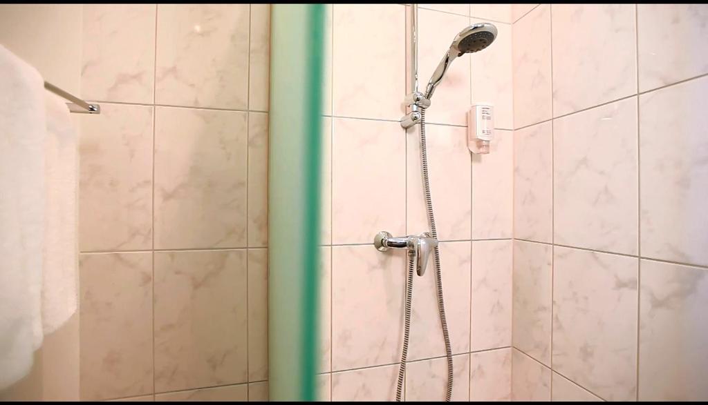 Hotel Royal Elmshorn Kamer foto
