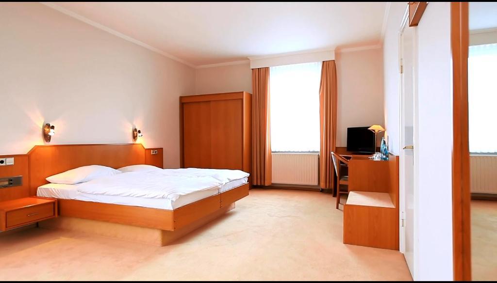 Hotel Royal Elmshorn Kamer foto